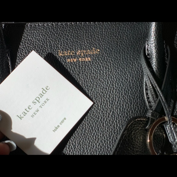 Black Kate Spade handbag 💕 - Picture 4 of 5